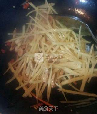 鱼香肉丝的做法步骤:6