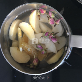 暖暖的玫瑰花果茶-原汁原味的花果香来一杯吧~的做法步骤:3