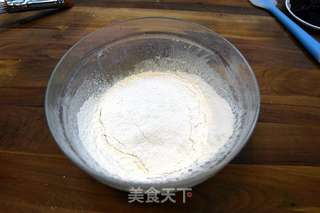 德普烤箱食谱——圣诞树根蛋糕的做法步骤:4