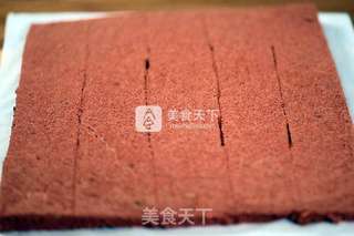 德普烤箱食谱——红丝绒漩涡蛋糕的做法步骤:10