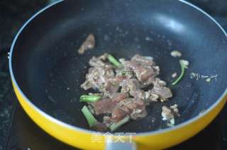 榨菜肉丝面的做法步骤:6