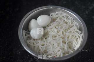 榨菜肉丝面的做法步骤:2