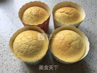 圣诞奶油纸杯蛋糕的做法步骤:18