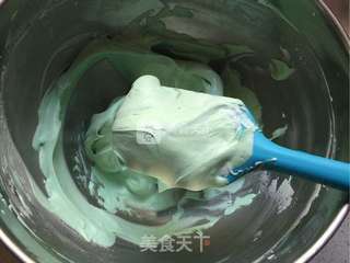 圣诞奶油纸杯蛋糕的做法步骤:14