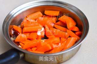 腊肠胡萝卜的做法步骤:4