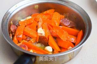 腊肠胡萝卜的做法步骤:5