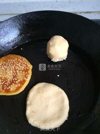 红薯糯米饼的做法步骤:9