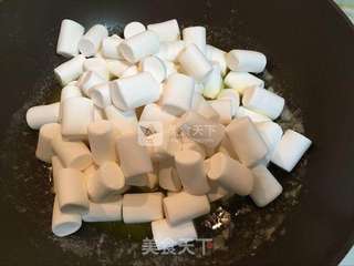 牛轧糖的做法步骤:4
