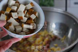 火腿粒蛋炒饭的做法步骤：5