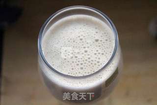 香蕉奶昔的做法步骤:6