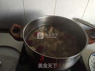 栗子山药鸡汤的做法步骤:5