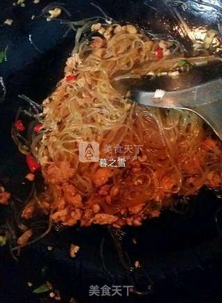香菇肉末炒粉丝的做法步骤:7