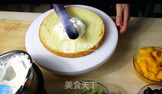 花环水果裸蛋糕的做法步骤:21