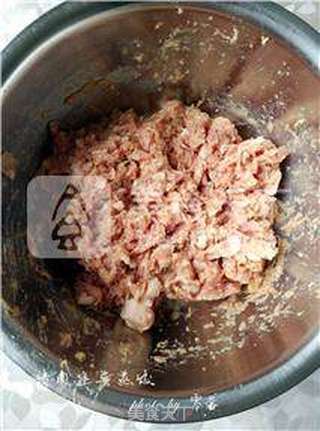 【冬至】猪肉韭菜蒸饺的做法步骤:4