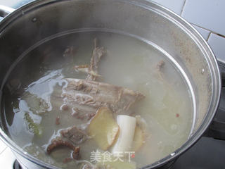 当归上汤浸羊肉片的做法步骤:7