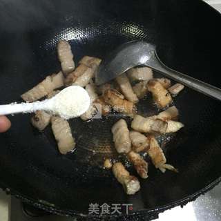 山楂红烧肉的做法步骤:5