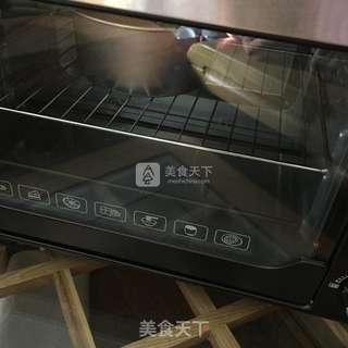 六寸戚风蛋糕的做法步骤:13