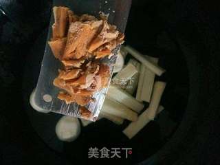 甘蔗荸荠蔗糖水的做法步骤:7