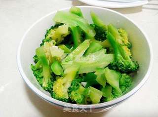 蒜蓉西兰花的做法步骤:8