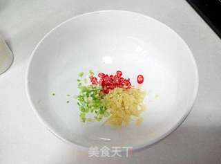 挑战味蕾——小尖椒拌金针菇的做法步骤:6