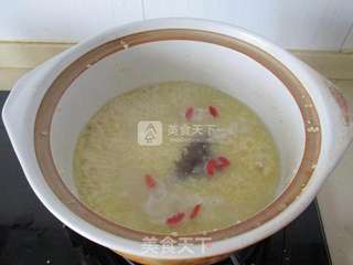 海参小米粥的做法步骤:8