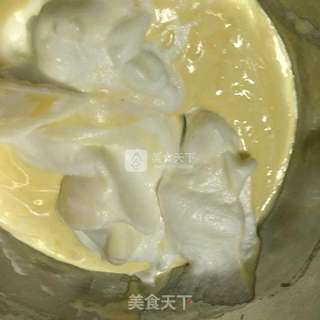 六寸戚风蛋糕的做法步骤:11