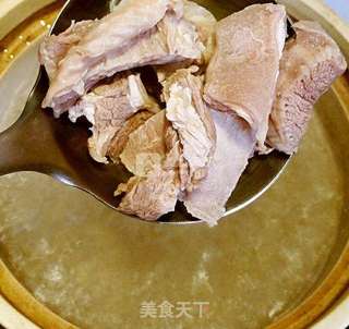 羊肉炖萝卜的做法步骤:4