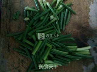蒜苔炒肉的做法步骤：3