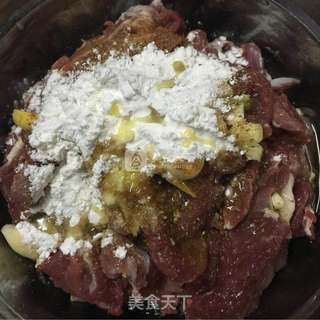 大葱爆羊肉的做法步骤:4