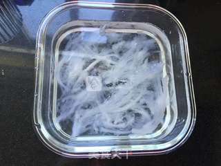 冰糖雪梨燕窝的做法步骤:2