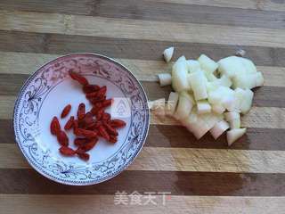 冰糖雪梨燕窝的做法步骤:3