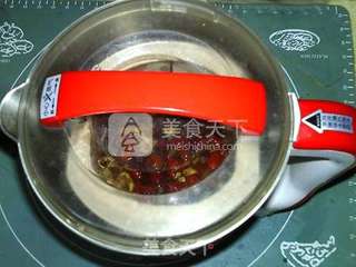 姜枣黑黄豆浆的做法步骤:9
