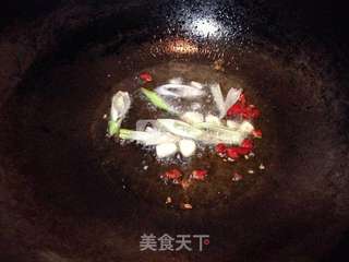 土豆丝卷饼的做法步骤:7