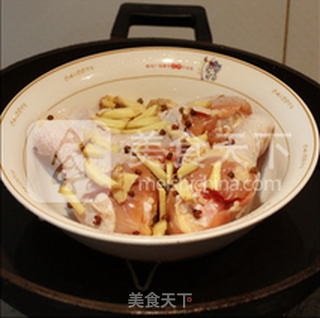炸鸡—初雪时的诱惑!的做法步骤:2
