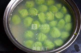 菠菜虾肉丸子的做法步骤:9