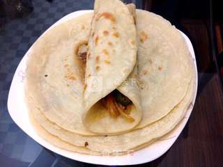土豆丝卷饼的做法步骤:11