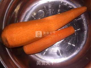 双色土豆丝的做法步骤:2
