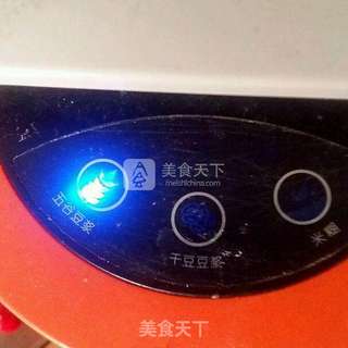 养颜红枣黑豆浆的做法步骤:6
