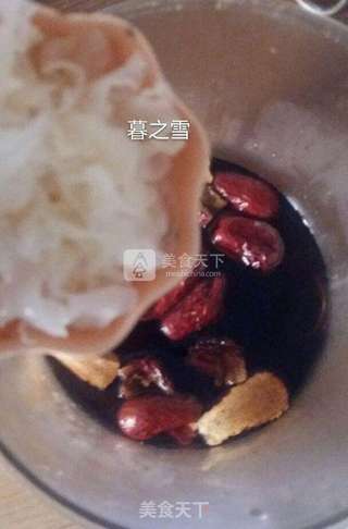 养颜红枣黑豆浆的做法步骤:4
