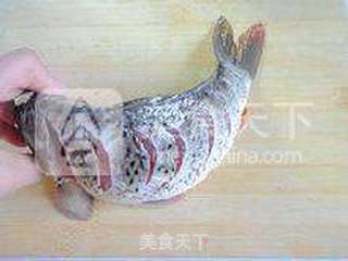 糖醋鲤鱼的做法的做法步骤：4