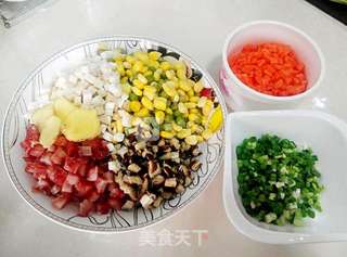 美味诱惑——广式香肠煲仔饭的做法步骤:2