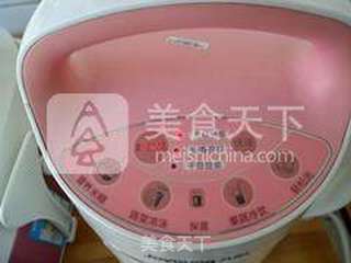 红枣糯米黑豆豆浆的做法步骤:4