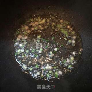 葱油蛋炒饭的做法步骤:3
