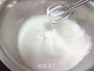 红丝绒草莓蛋糕— —快手简单好看的做法步骤:3