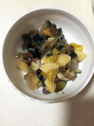 皮蛋瘦肉粥的做法步骤:3
