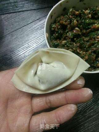 荠菜猪肉馄饨的做法步骤:15