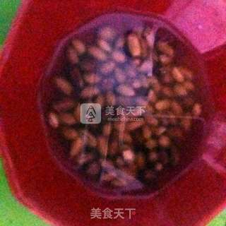 香浓花生牛奶豆浆的做法步骤:2
