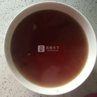 黑糖玫瑰奶茶的做法步骤:2