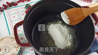 奶油蘑菇浓汤一厨作铸铁锅版的做法步骤:3
