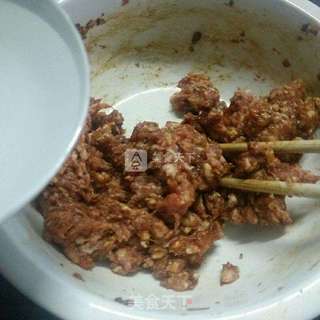 荠菜猪肉馅水饺的做法步骤:8